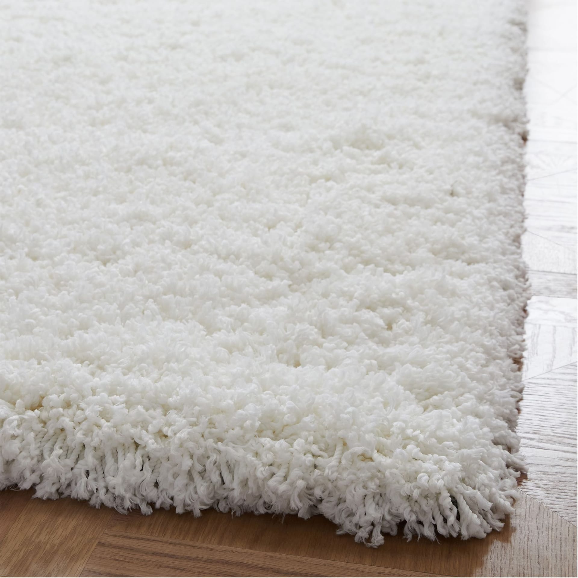 Handmade Solid White Shag Rug